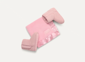 Baby Classic und Kuscheltier