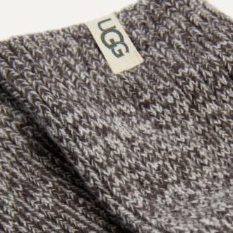 Gerippte, locker sitzende Socken