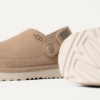 Goldenstar Clog