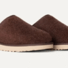 Klassisches Slip-On-Wildleder aus zotteligem Material Klassisches Slip-On-Wildleder aus zotteligem Material