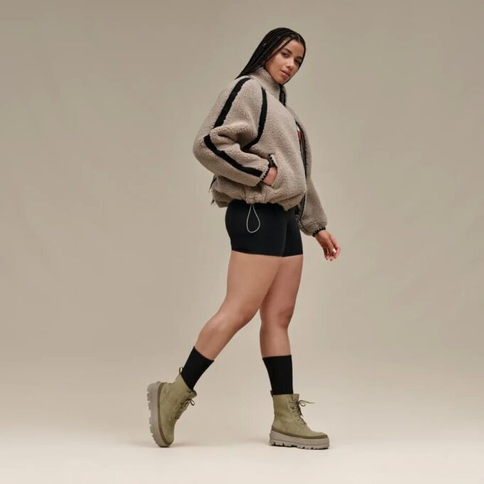 Nikia Häkeljacke UGGfluff Nikia Häkeljacke UGGfluff