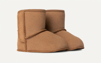 ugg classic 2 2 330x205 - UGG Classic
