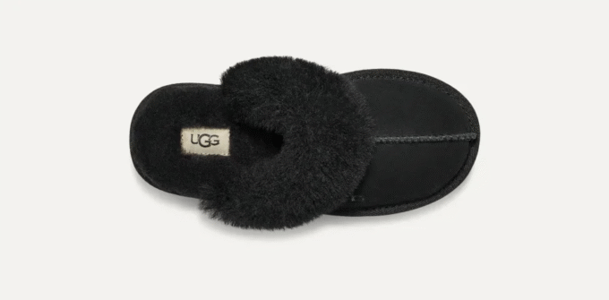 UGG Cozy II