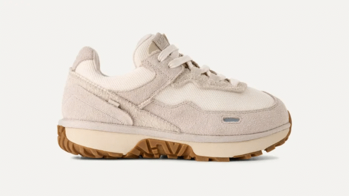 UGG RetroFi Low