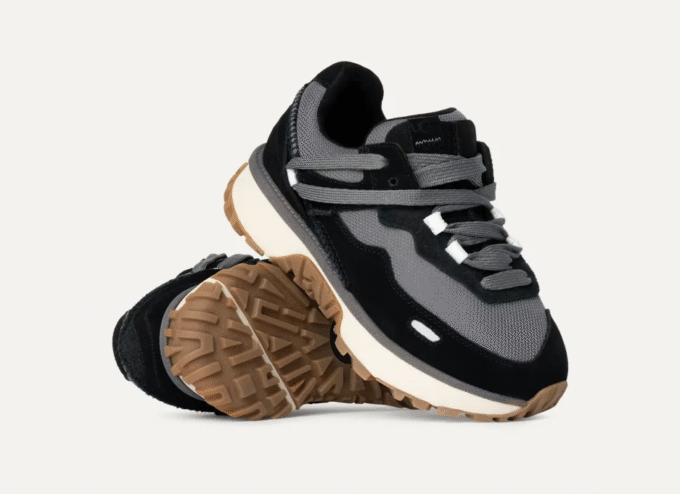 UGG RetroFi Low