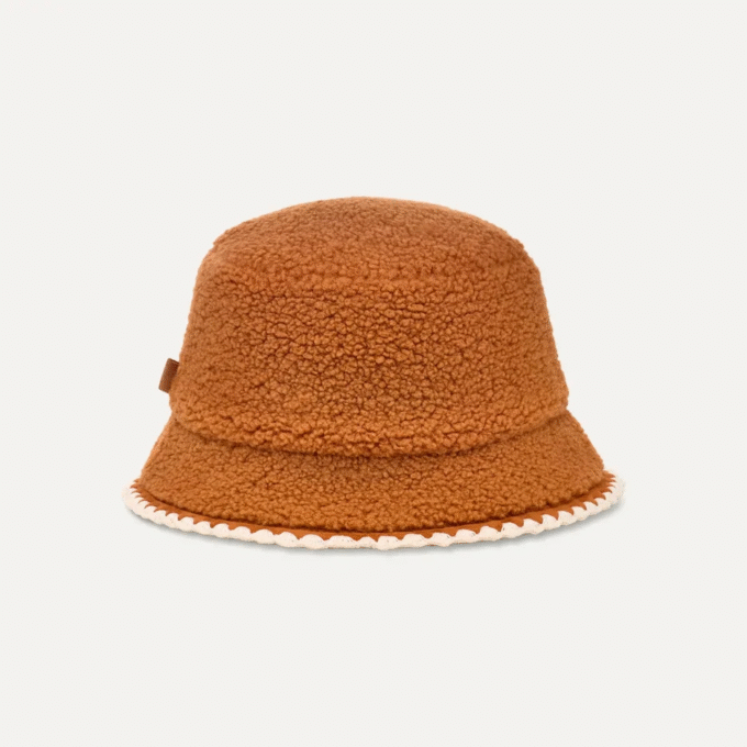 UGGfluff Mütze mit Wellenrand