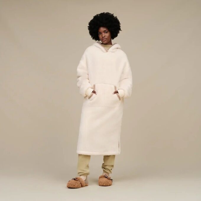 UGGfluff Oversized Hoodie